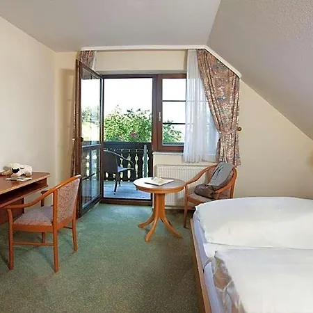 Hotel Zum Taufstein Mittelkalbach