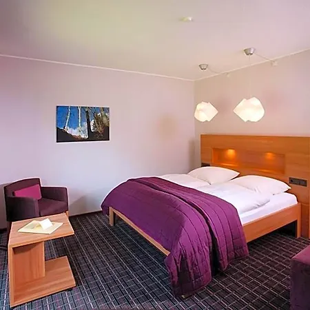 Zum Taufstein 4* Mittelkalbach